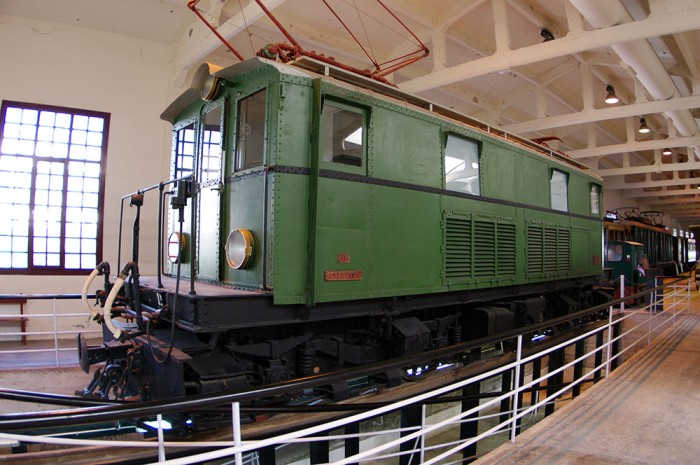 Trikifollia trenaren museoan